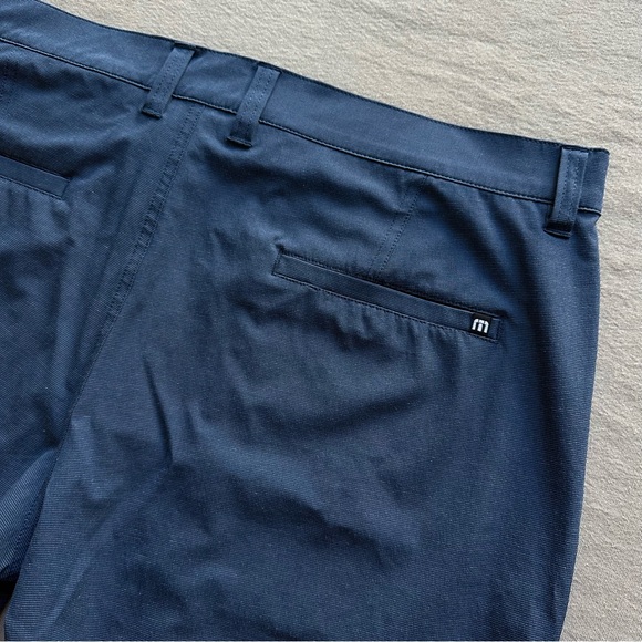 Travis Mathew Navy Carlsbad Performance Shorts - Picture 6 of 6